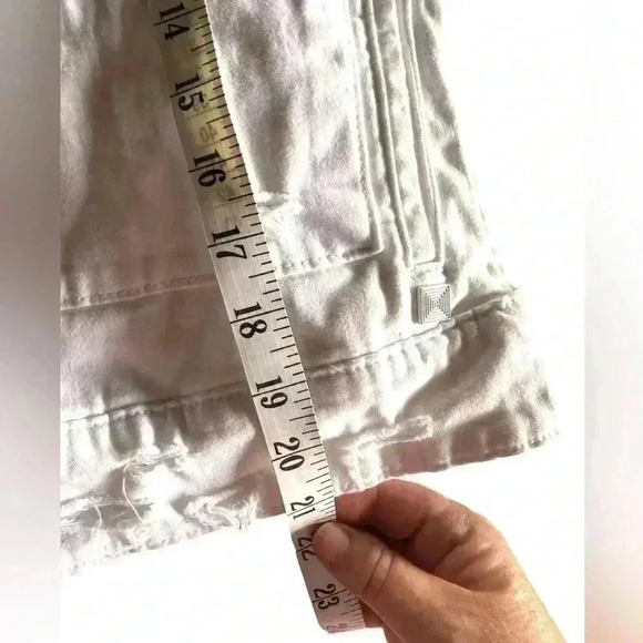 Lularoe custom medium white distressed Kenny denim trucker jacket floral Lips - Picture 6 of 10